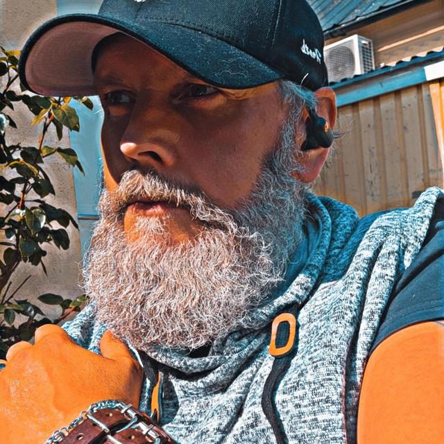 Let my eyes tell the story